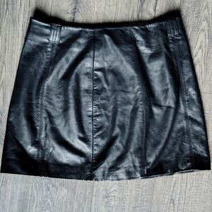 Vintage Wilson's Black Leather Mini Skirt Size 12